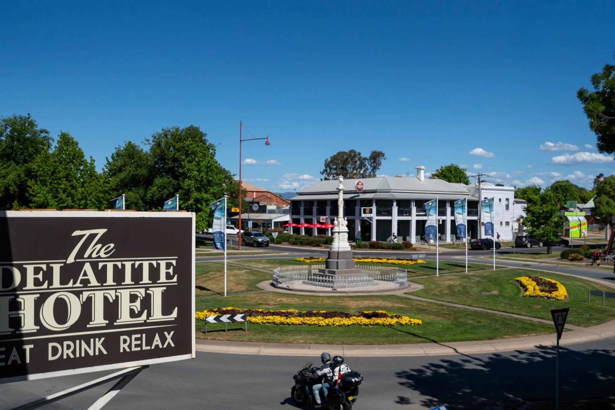 Delatite Hotel Mansfield Eksteriør billede