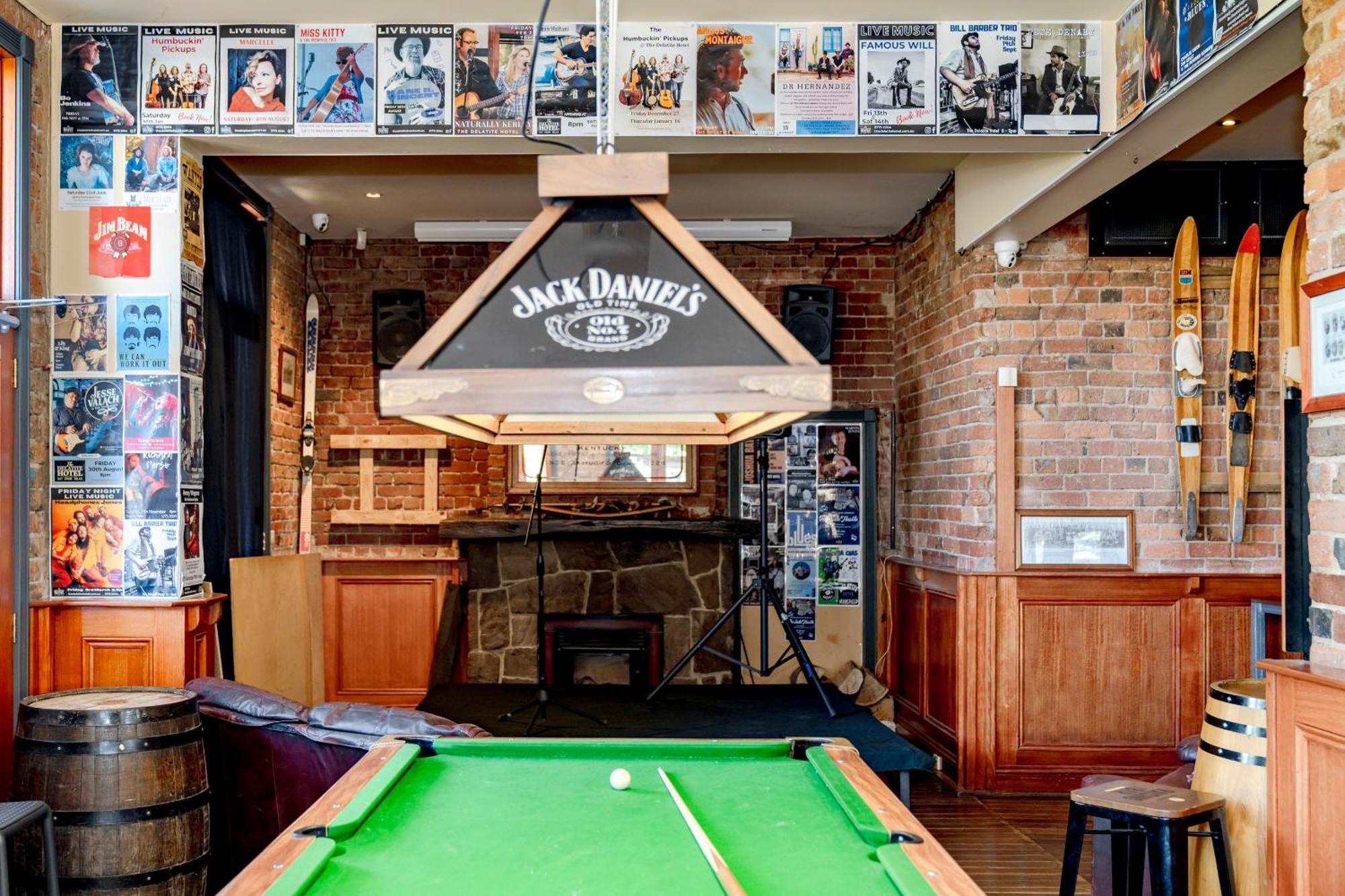 Delatite Hotel Mansfield Eksteriør billede