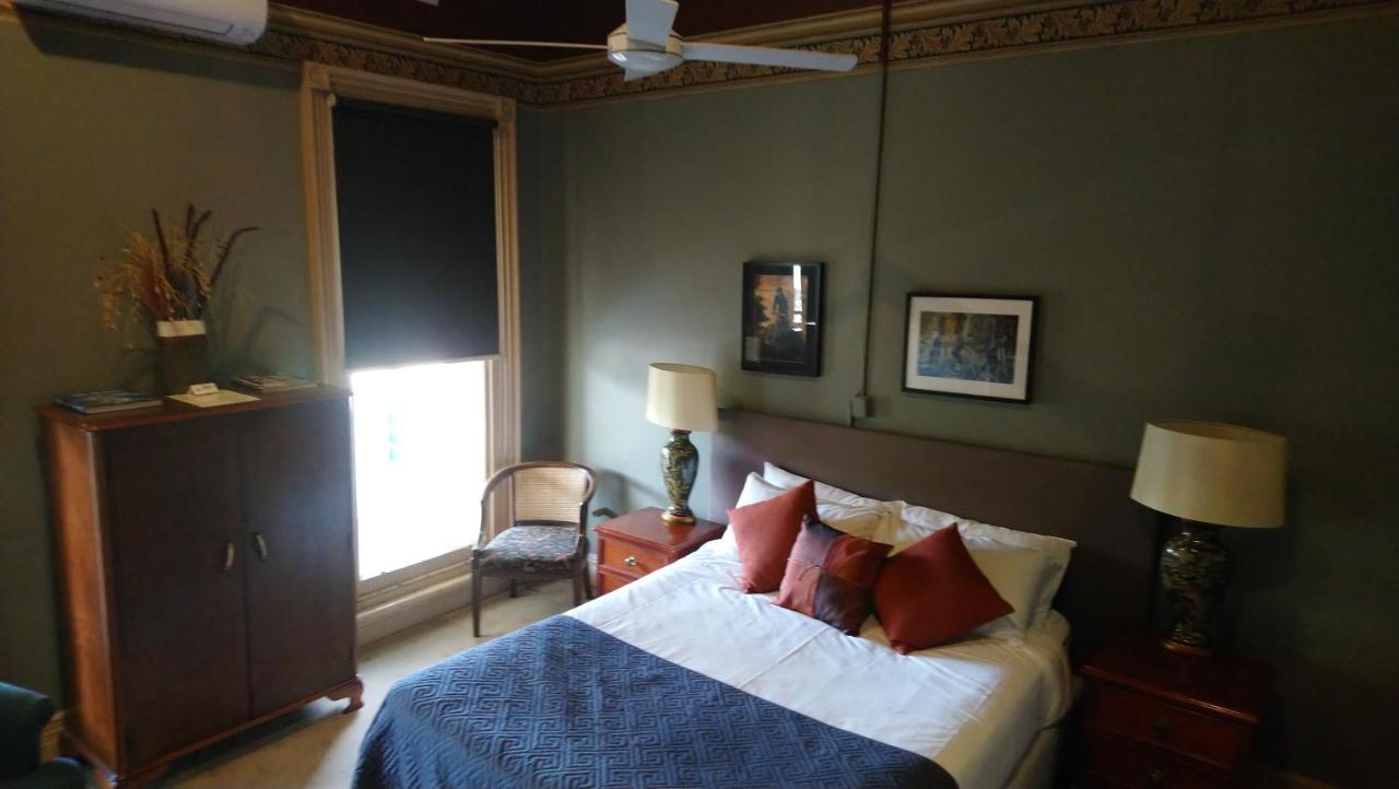 Delatite Hotel Mansfield Eksteriør billede